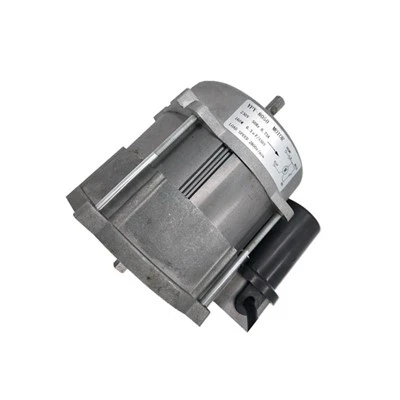 Motor s prisilnim zračnim grelnikom